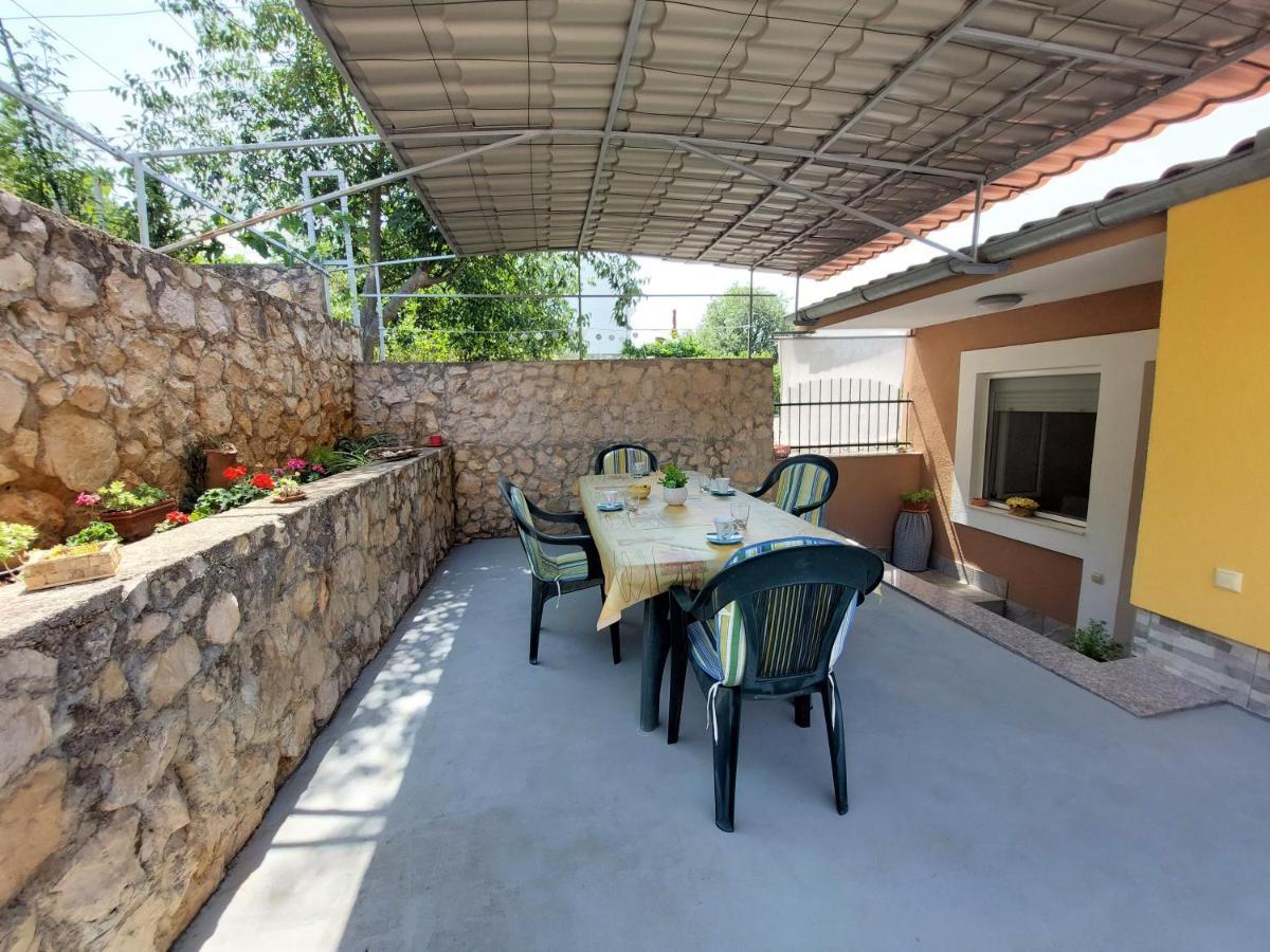 Holiday Home Oliva Билице Экстерьер фото