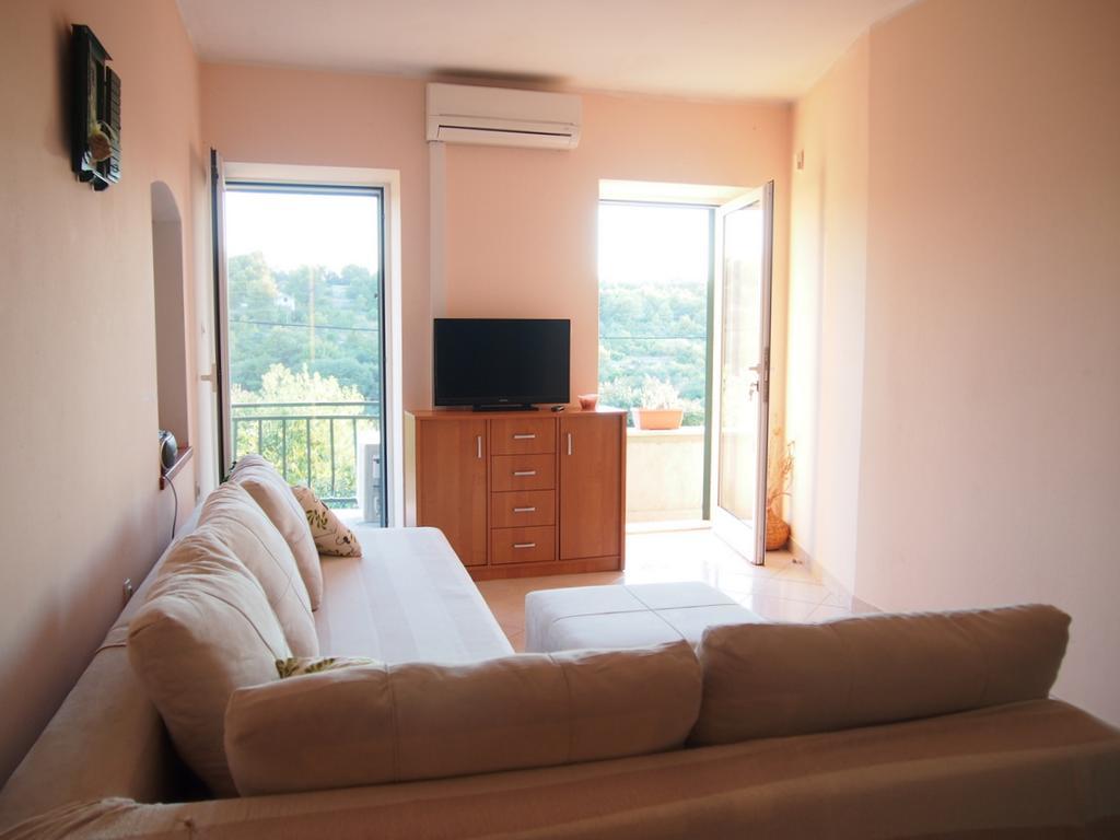Holiday Home Oliva Билице Экстерьер фото
